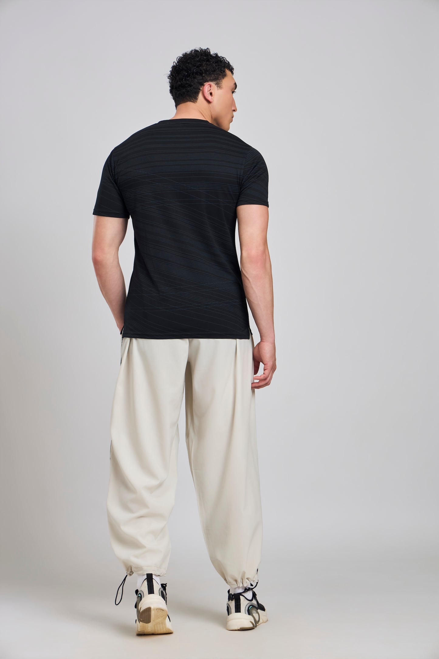 Bout Printed Active Tee - Black (Wave Print)