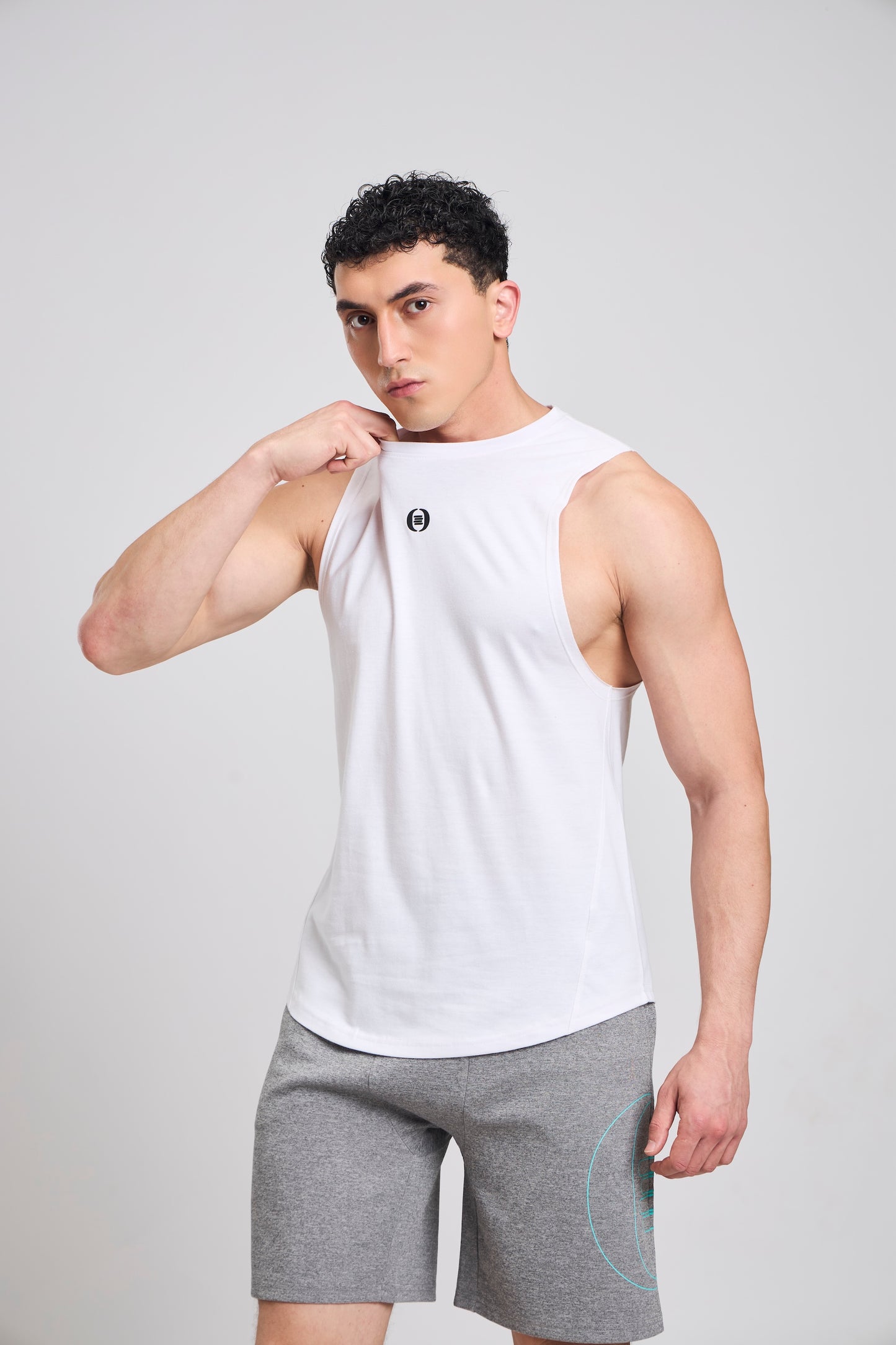 Bout Court Craft Vest - White