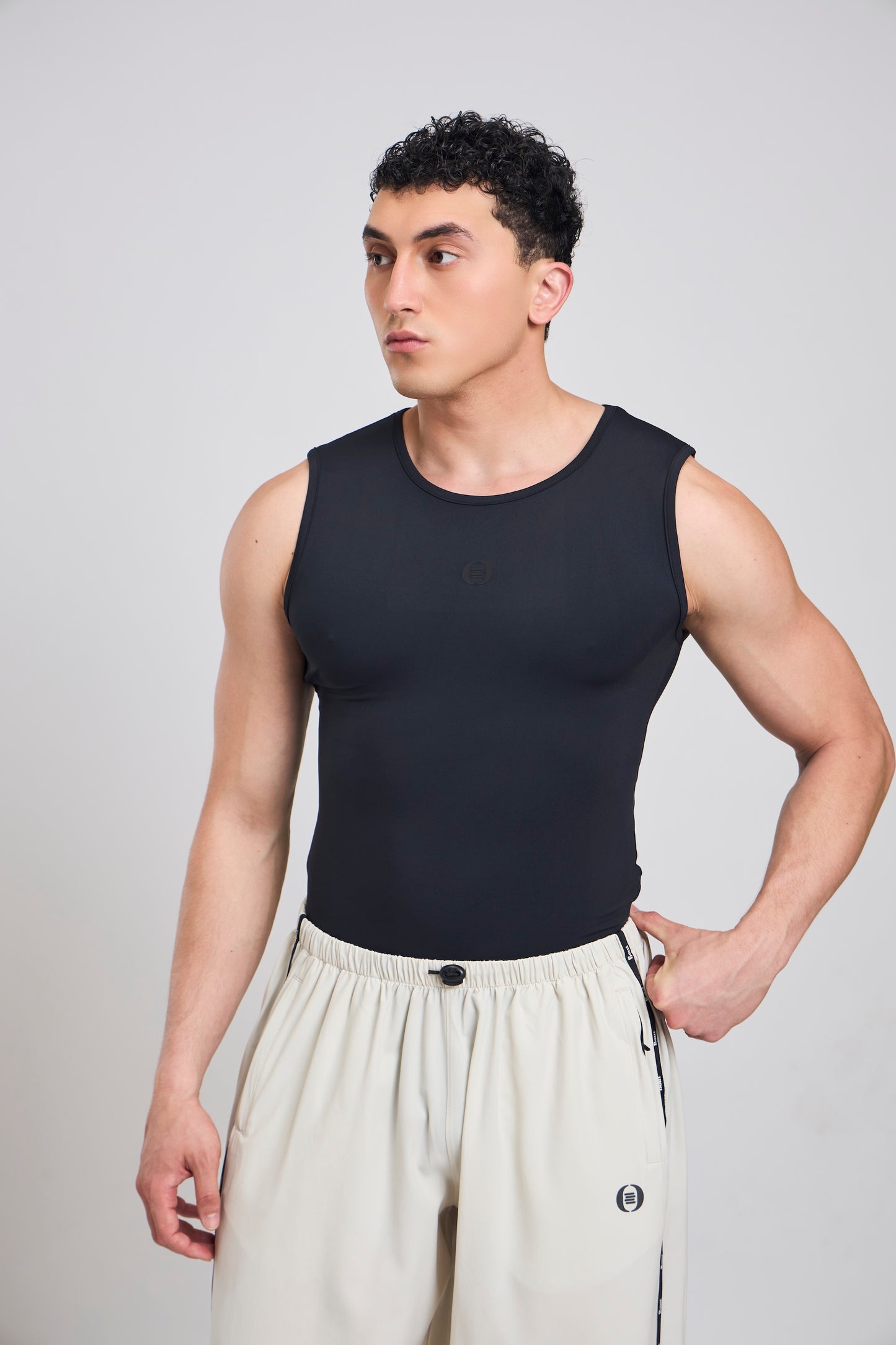 Bout Sleeveless Compression Vest - Black