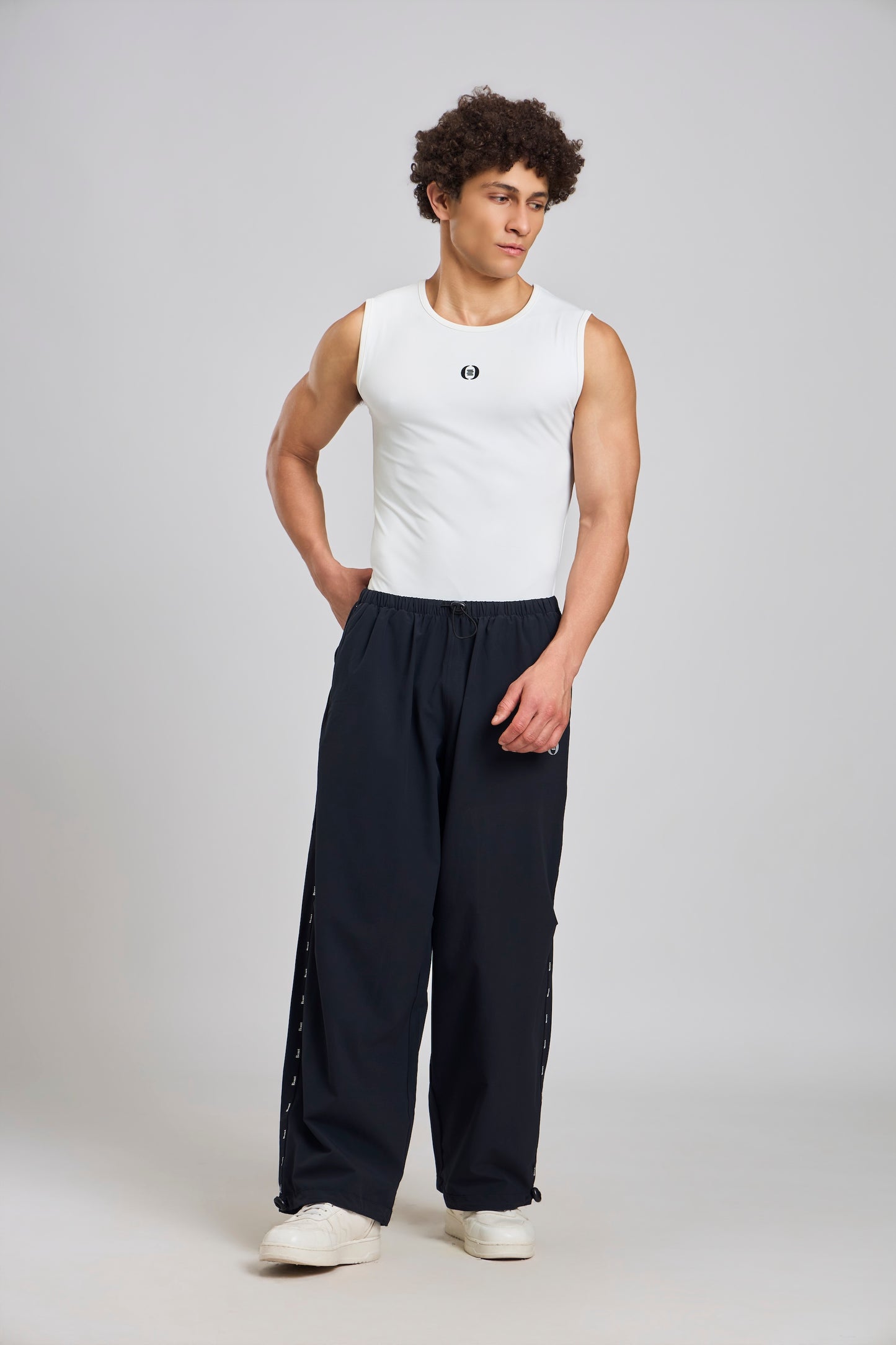 Bout Sleeveless Compression Vest - White