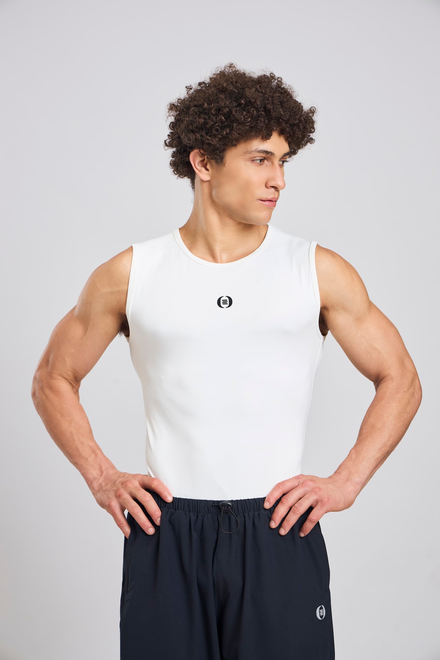 Bout Sleeveless Compression Vest - White