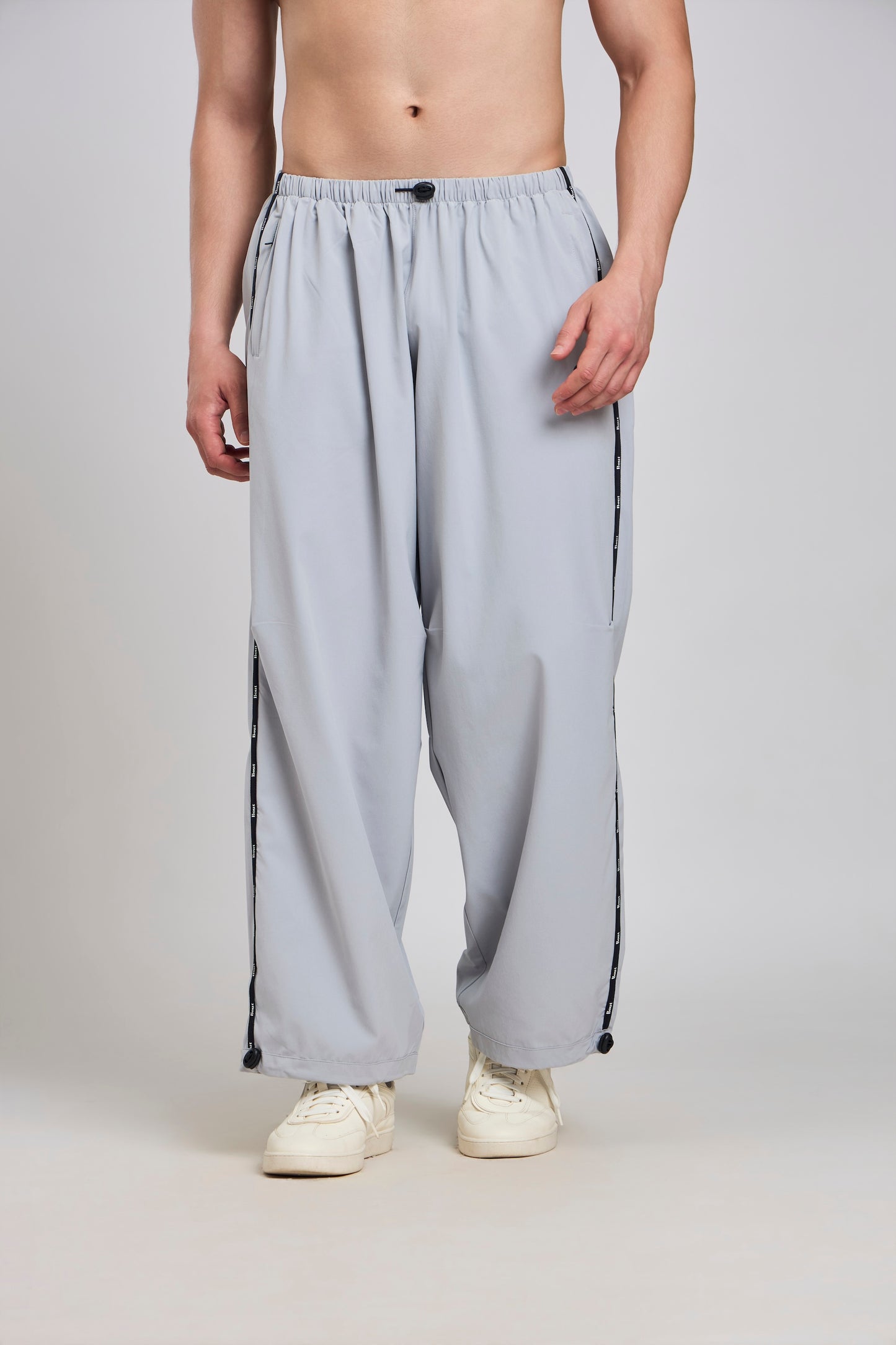Bout Baggy Fit Training Pants - Light Grey