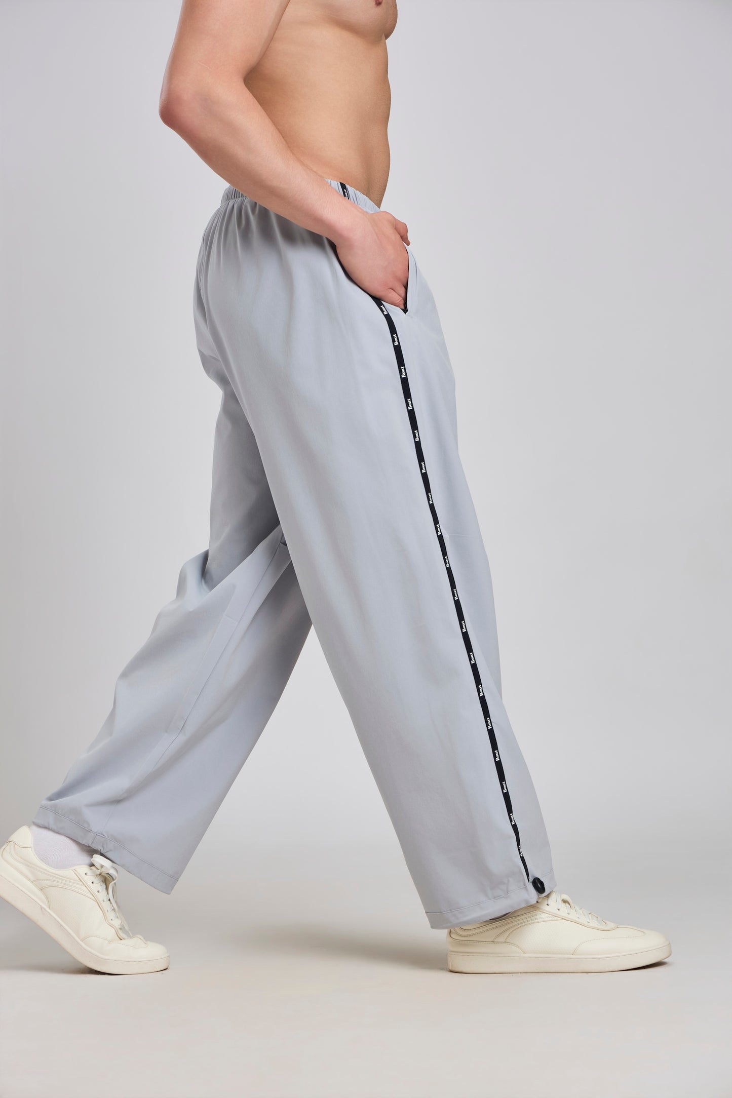 Bout Baggy Fit Training Pants - Light Grey