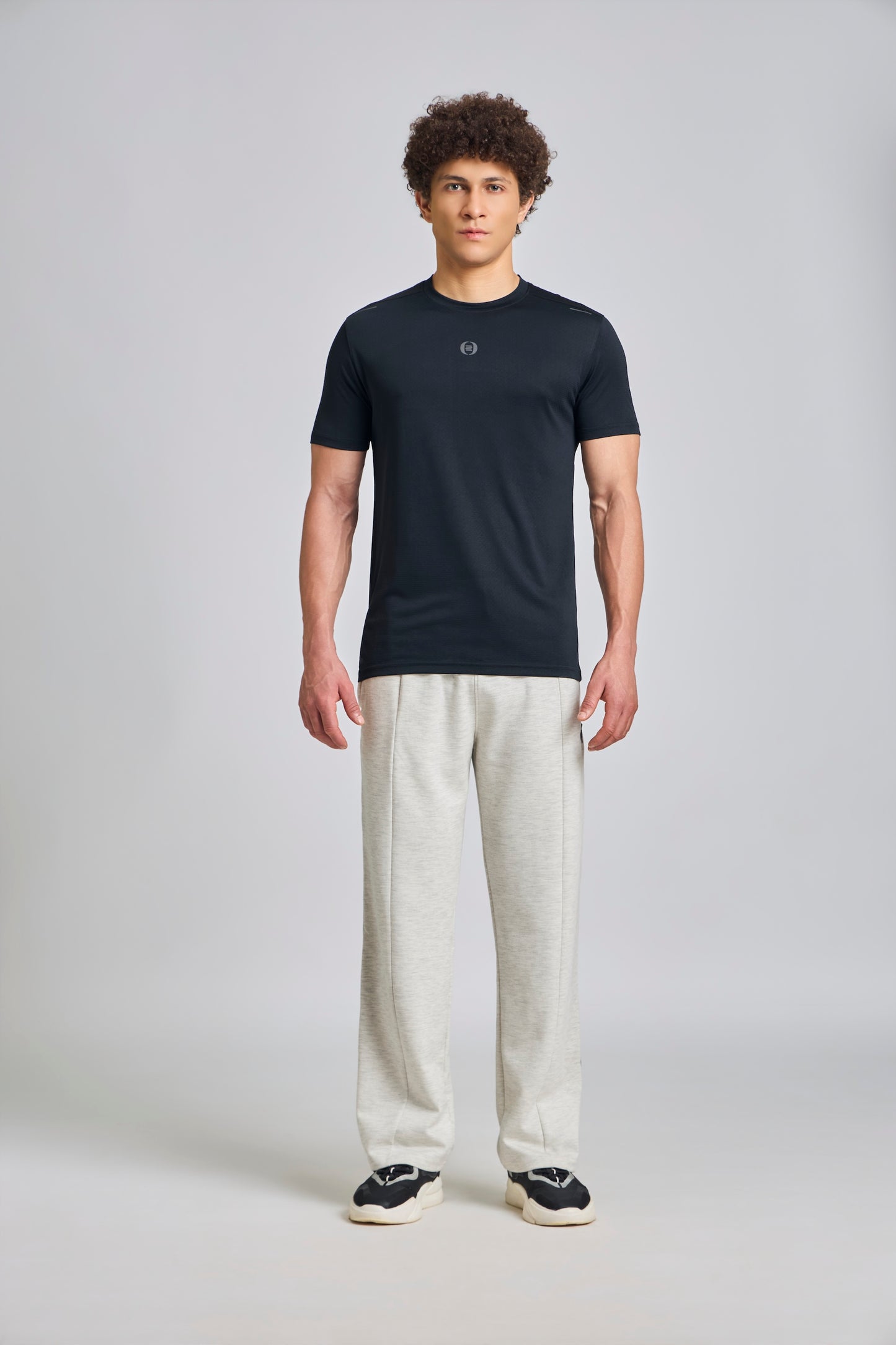 Bout Textured T-Shirt - Black